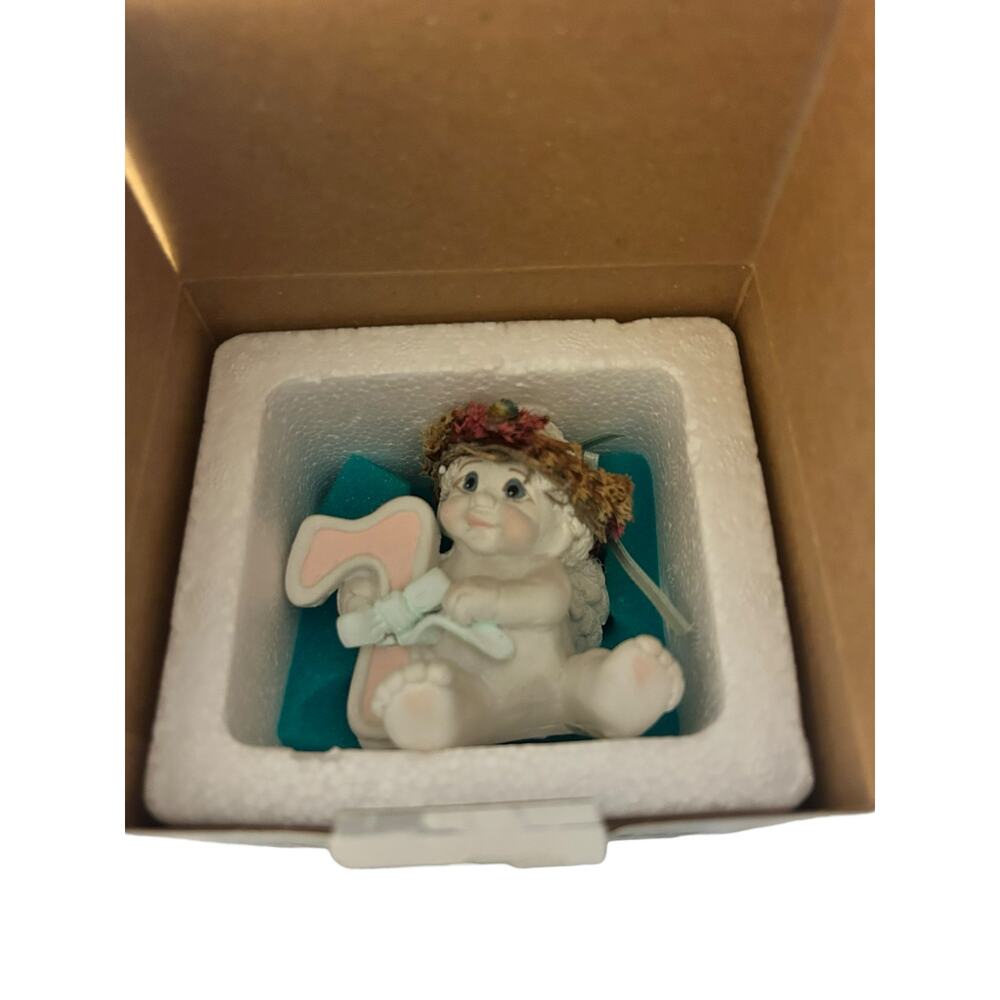 Vintage 1994 Dreamsicles DC067 Seventh Birthday Figurine Trinket NIB New in Box